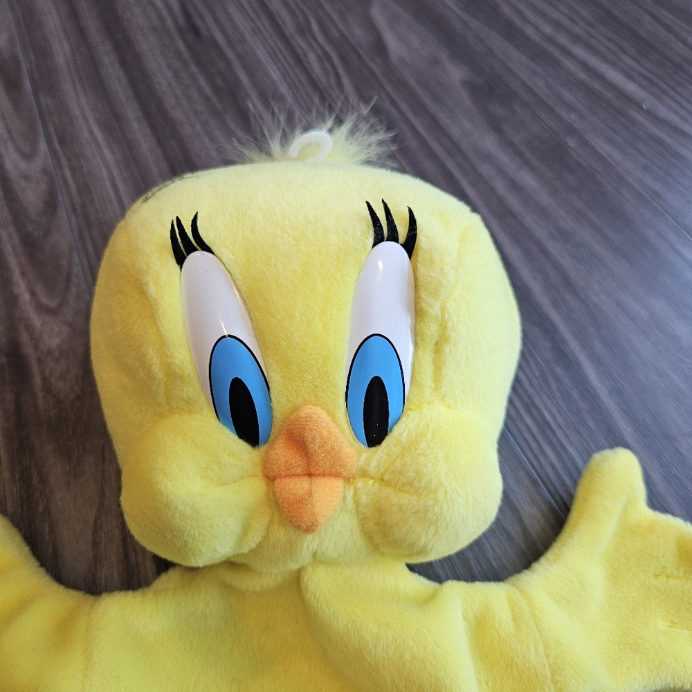 Tweety Hand Puppet - Picture 2 of 3